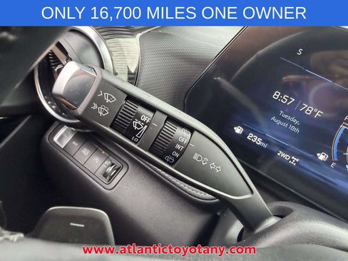 Used 2025 Chevrolet Equinox LT w/ Safety and Technology Package AWD/4WD image 29