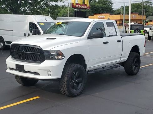 Used 2019 RAM 1500 Express w/ Wheel & Sound Group AWD/4WD image 2