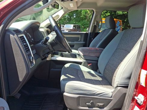 Used 2017 RAM 1500 Big Horn AWD/4WD image 14