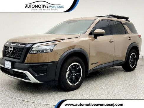 Used 2024 Nissan Pathfinder Rock Creek AWD/4WD image 1