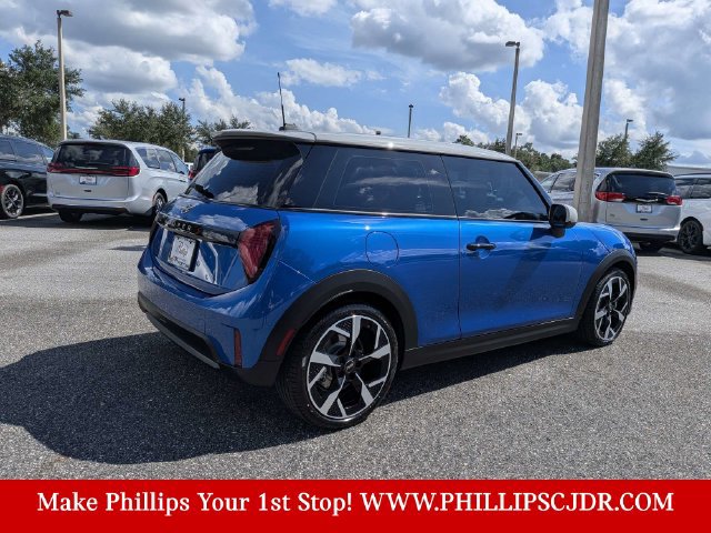 Used 2026 MINI Cooper S FWD image 3