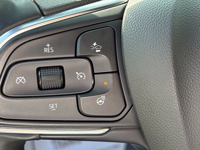 Used 2024 Buick Envista Avenir FWD image 3
