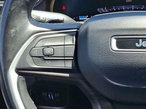 Used 2021 Jeep Grand Cherokee L Limited image 21