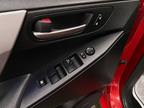 Used 2013 MAZDA MAZDA3 i Grand Touring image 27