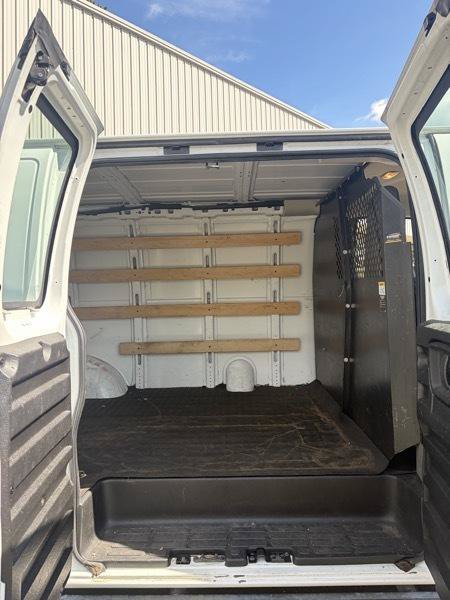 Used 2020 GMC Savana 2500 w/ Driver Convenience Package RWD image 9