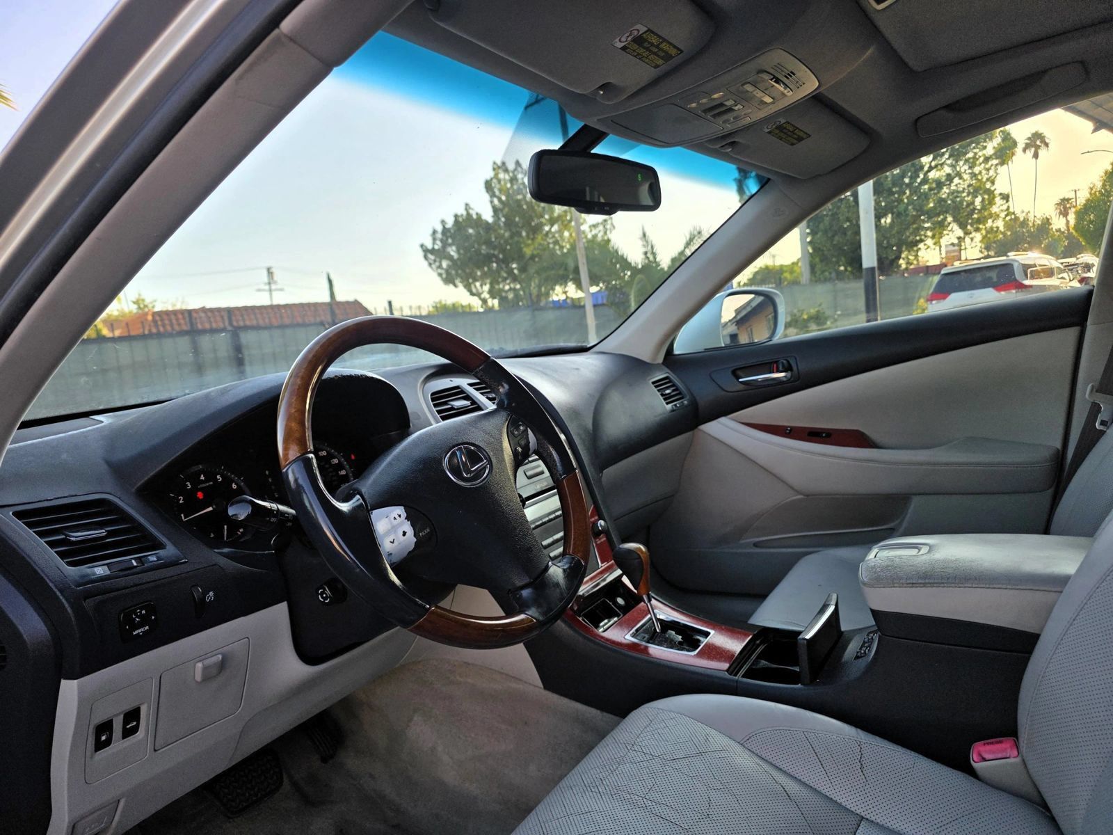 Used 2007 Lexus ES 350 w/ Premium Pkg FWD image 5