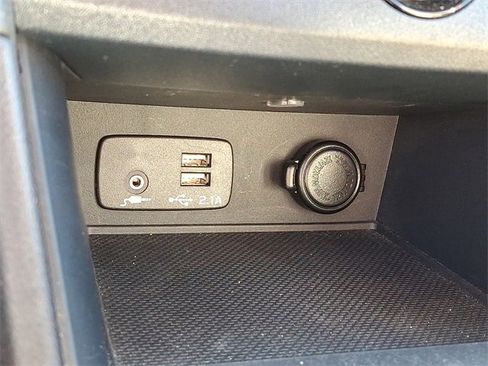 Used 2023 Subaru Impreza Premium image 24