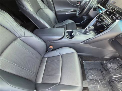 Certified 2024 Toyota Venza Limited AWD/4WD image 19