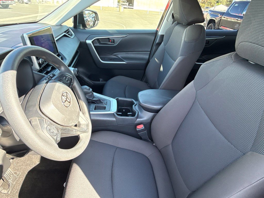 Certified 2025 Toyota RAV4 LE FWD image 20