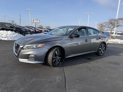 Used 2022 Nissan Altima 2.5 SR image 4