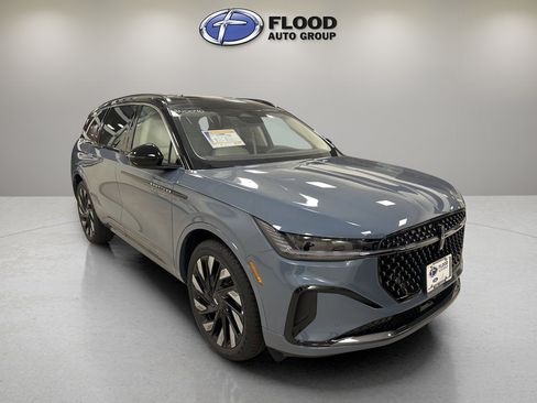 New 2026 Lincoln Nautilus Black Label w/ Jet Appearance Package image 1