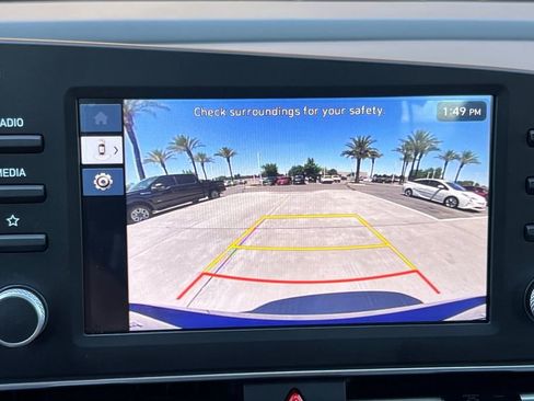 Used 2025 Hyundai Elantra Sport w/ Cargo Package FWD image 20