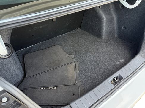 Used 2025 Nissan Versa S w/ Trunk Package image 12