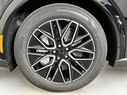 New 2025 Ford Mustang Mach-E Premium image 7