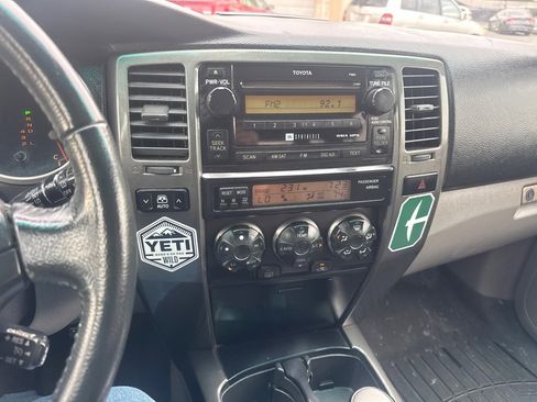 Used 2007 Toyota 4Runner image 13