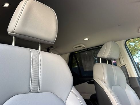 Used 2024 Honda Pilot EX-L image 15