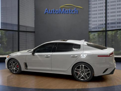 Used 2022 Kia Stinger GT1 AWD/4WD image 8