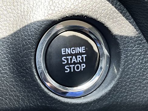 Used 2024 Toyota RAV4 XLE FWD image 19