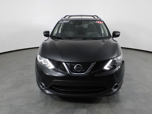 Certified 2019 Nissan Rogue Sport SV w/ All-Weather Package FWD image 14
