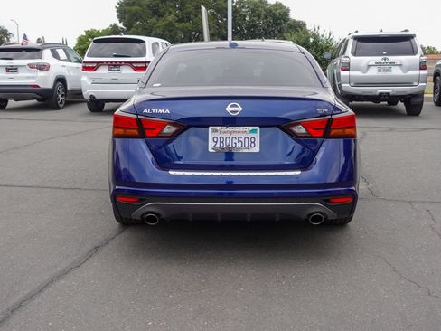 Used 2022 Nissan Altima 2.5 SR FWD image 7