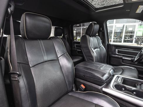 Used 2018 RAM 1500 Limited image 34