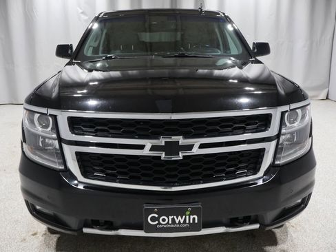 Used 2018 Chevrolet Suburban LT image 9