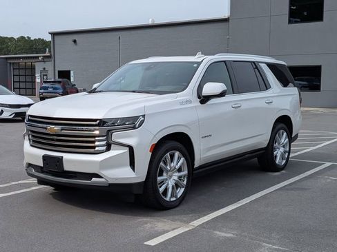 Used 2022 Chevrolet Tahoe High Country AWD/4WD image 7