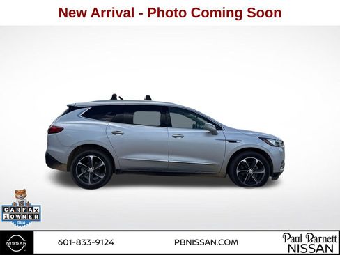 Used 2020 Buick Enclave Essence w/ Sport Touring Edition FWD image 1
