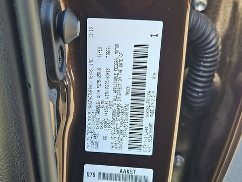 Used 2019 Toyota Tundra Limited AWD/4WD image 29