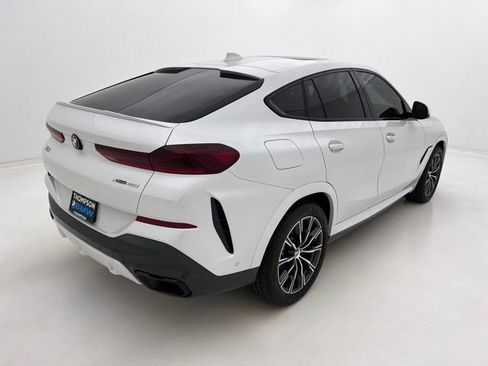 Used 2022 BMW X6 xDrive40i w/ Executive Package AWD/4WD image 7