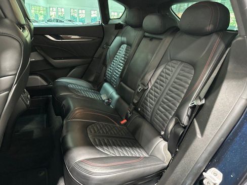 Used 2019 Maserati Levante S GranSport AWD/4WD image 7