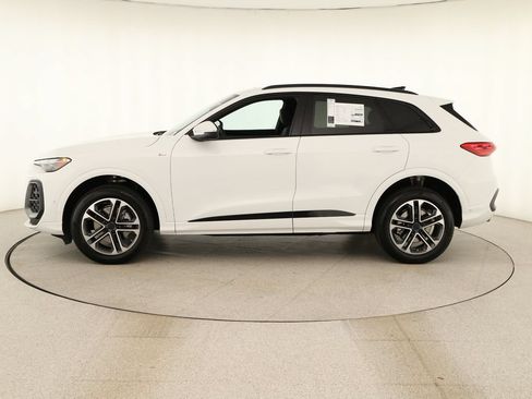 New 2026 Audi Q5 2.0T AWD/4WD image 2