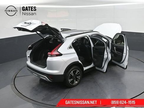 Used 2024 Mitsubishi Eclipse Cross SE image 48