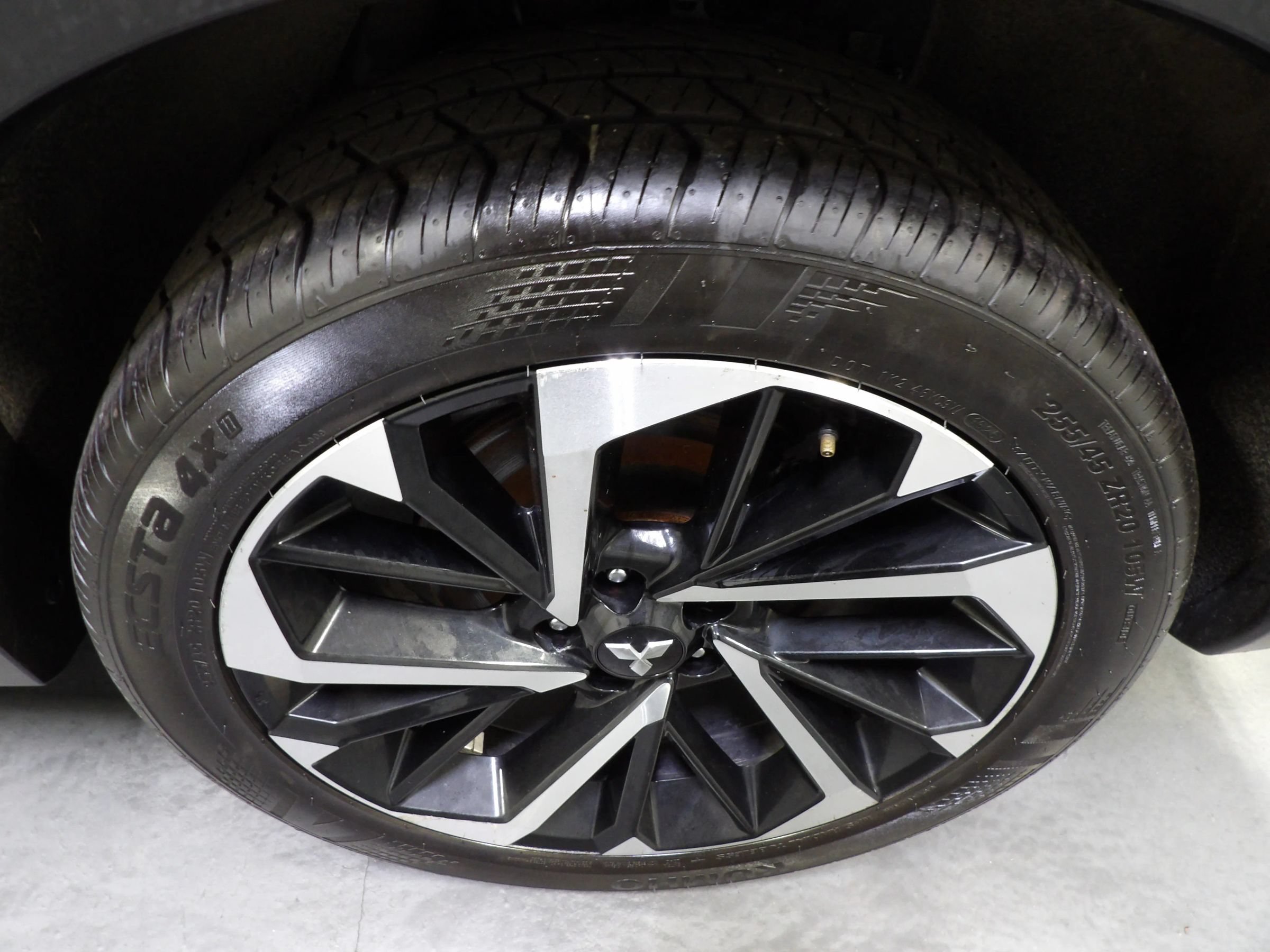 Used 2023 Mitsubishi Outlander ES AWD/4WD image 24