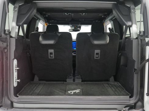 Used 2022 Ford Bronco Badlands w/ Sasquatch Package image 23