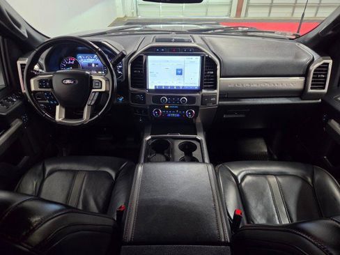 Used 2022 Ford F350 Platinum image 7