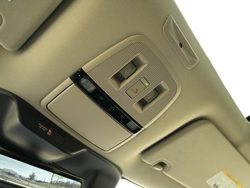 New 2025 INFINITI QX80 Sensory image 23