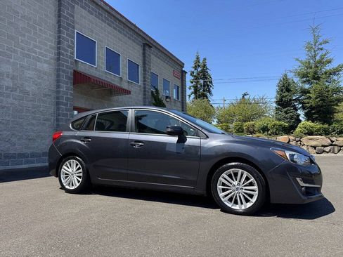 Used 2015 Subaru Impreza 2.0i Limited AWD/4WD image 2