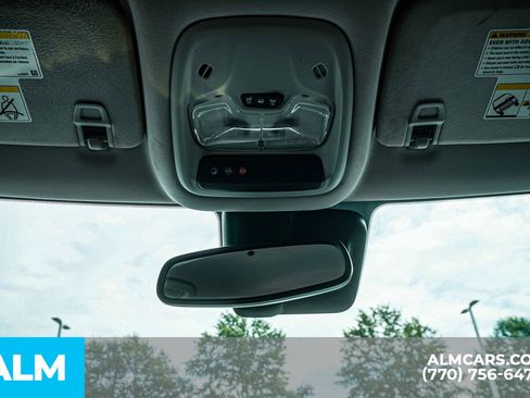 Used 2021 Chevrolet TrailBlazer LT w/ Convenience Package image 60