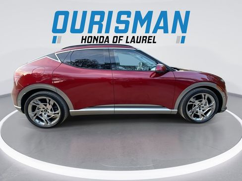 Used 2023 Genesis GV60 Performance image 9