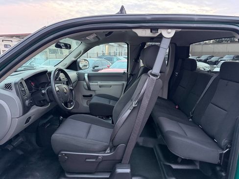 Used 2012 Chevrolet Silverado 1500 W/T image 12