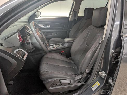 Used 2017 GMC Terrain SLE AWD/4WD image 7