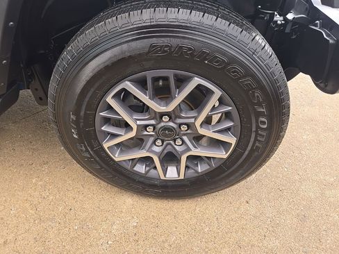 Used 2024 Jeep Wrangler Sahara w/ Technology Group AWD/4WD image 26