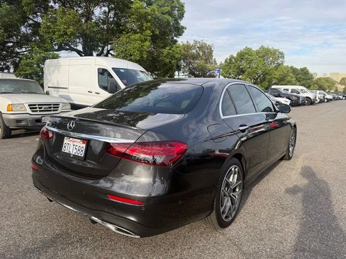 Used 2021 Mercedes-Benz E 350 Sedan image 3