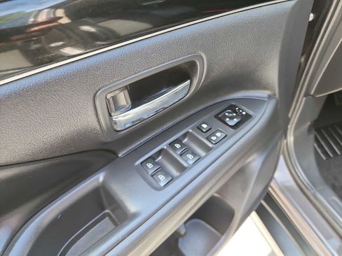 Used 2019 Mitsubishi Outlander SE FWD image 13