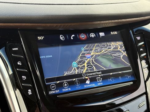 Used 2019 Cadillac Escalade Premium Luxury image 24