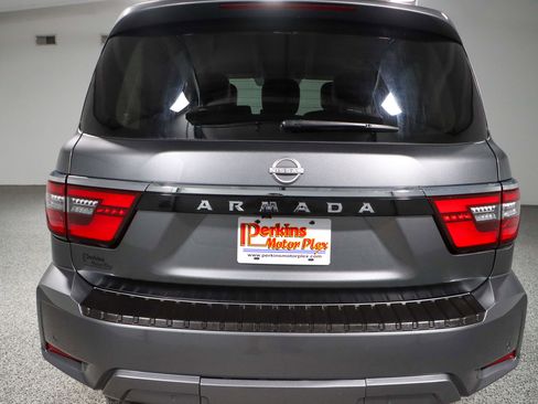 Used 2023 Nissan Armada SV RWD image 8