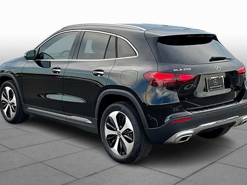 New 2026 Mercedes-Benz GLA 250 image 12