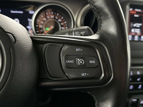 Used 2021 Jeep Gladiator Sport AWD/4WD image 45