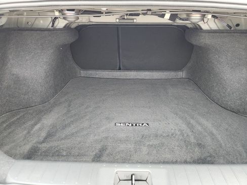 Used 2024 Nissan Sentra SV image 21